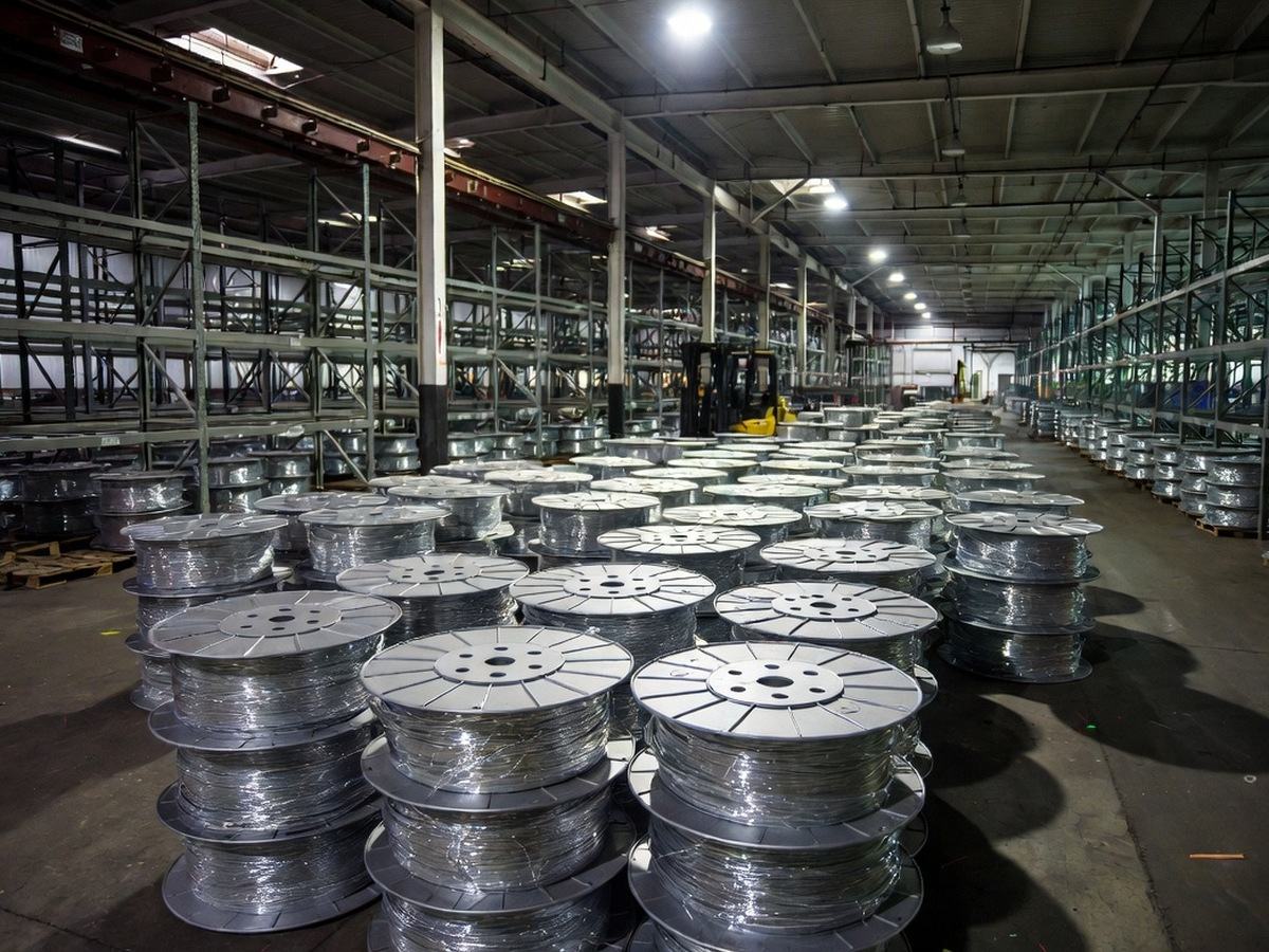 Warehouse storage of packaged spools